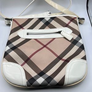 BURBERRY
Nova Check Small Dryden Crossbody Bag White